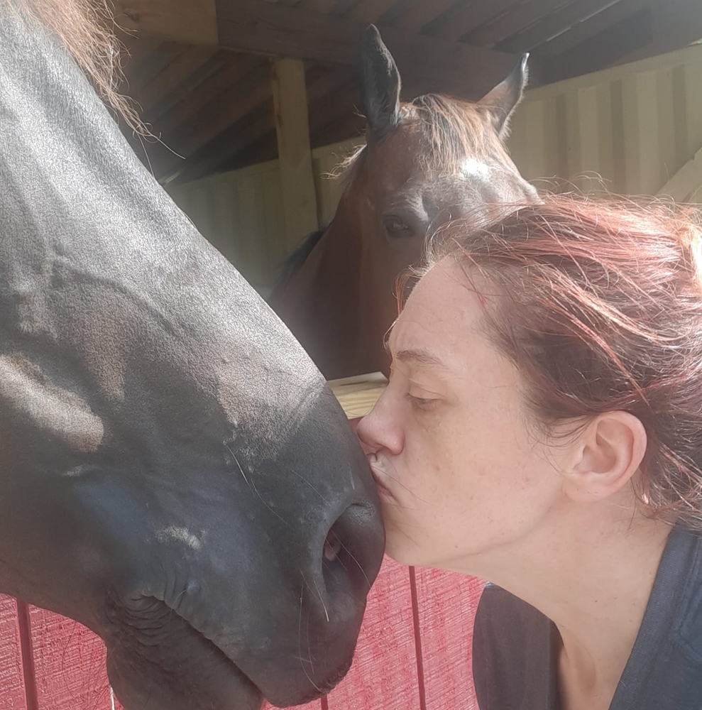 Meet your Posher, Melissa